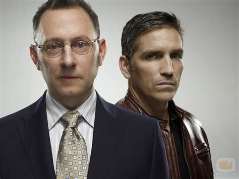 Person of Interest :  Un thriller palpitant avec Jim Caviezel et Michael Emerson explorant les thèmes de la surveillance technologique et de l'intelligence artificielle !